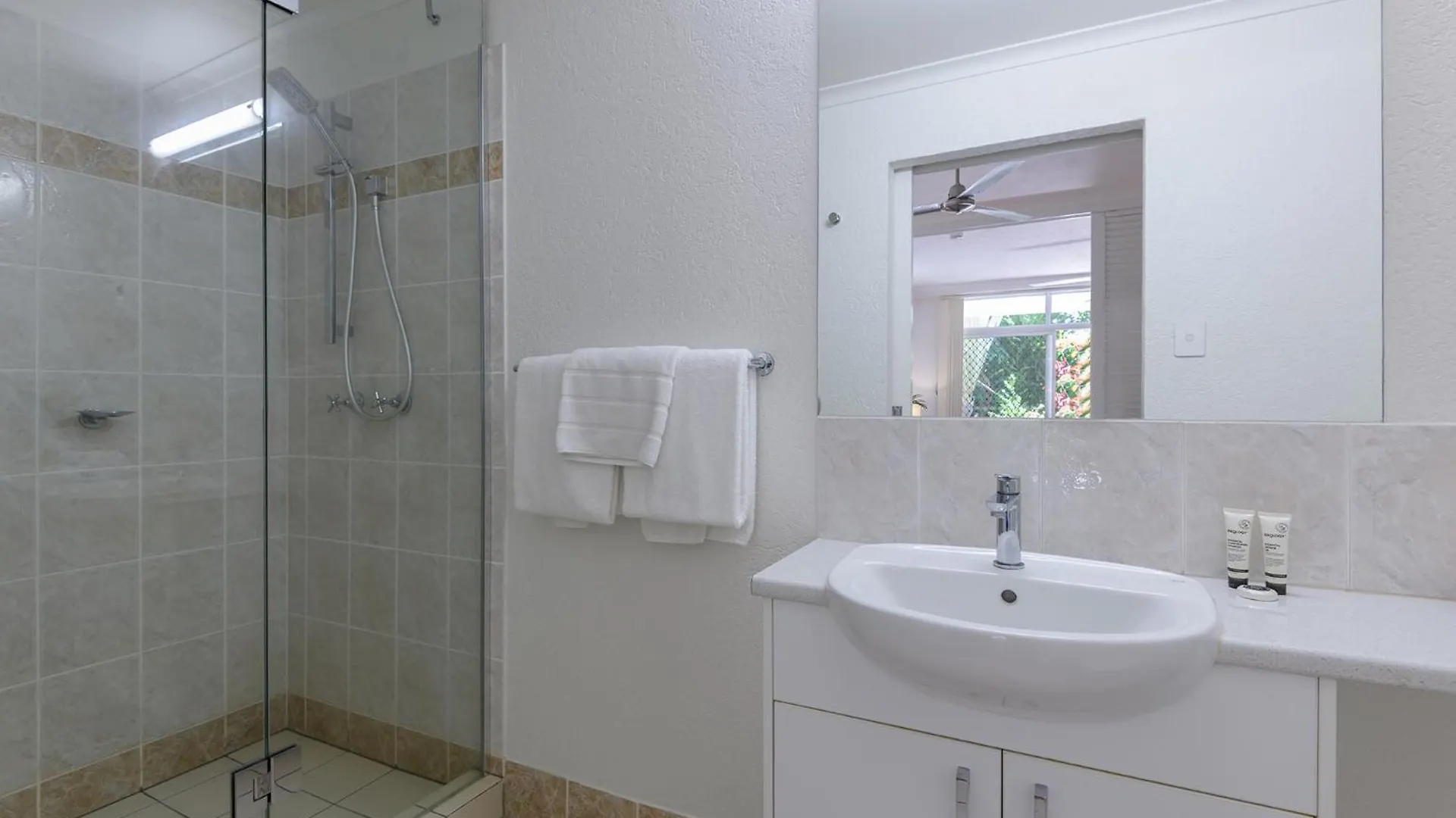 פורט דוגלאס 1 Bedroom @ Palm Villas #3 0*, פורט דוגלאס אוסטרליה