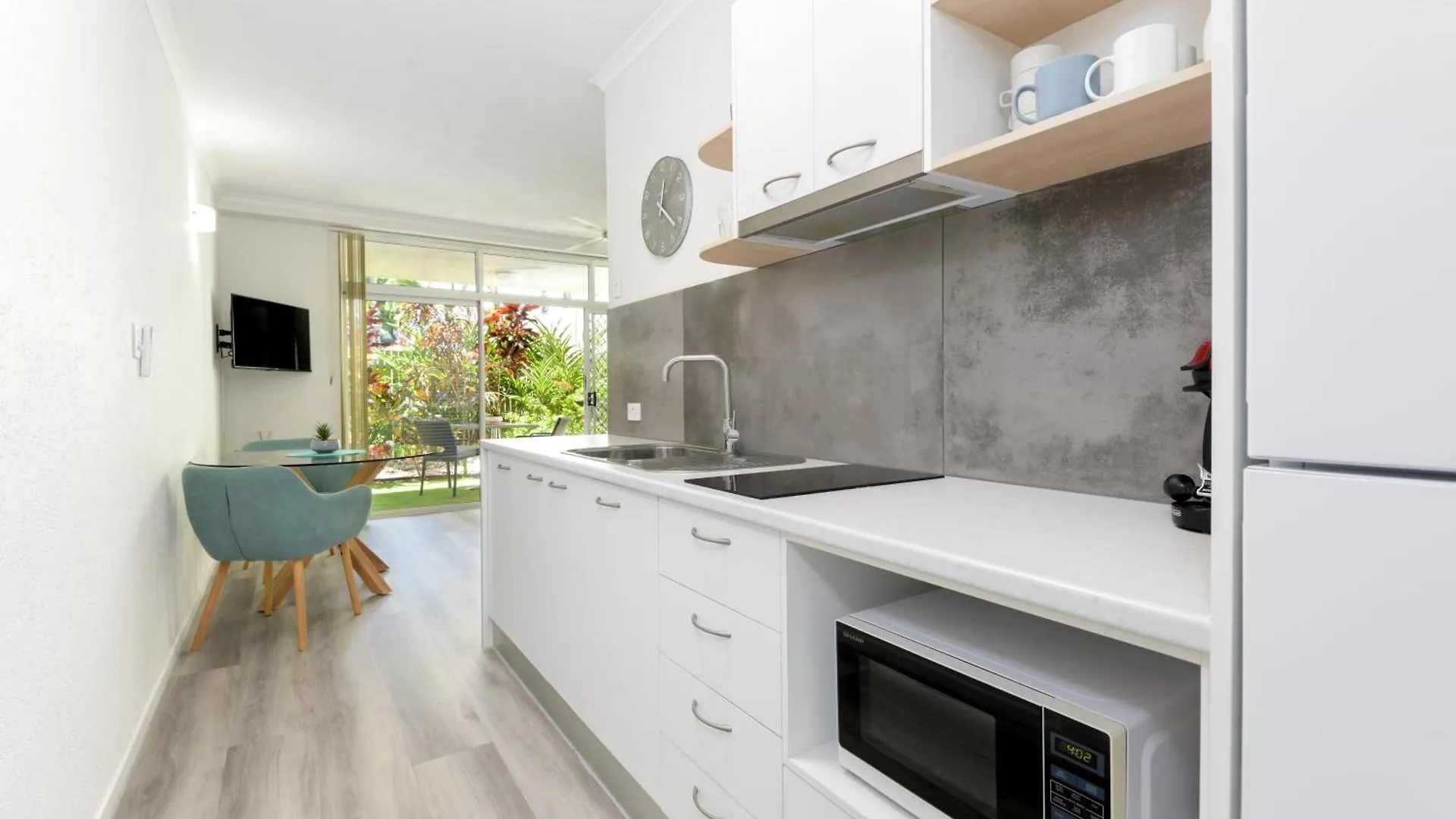 דירה פורט דוגלאס 1 Bedroom @ Palm Villas #3