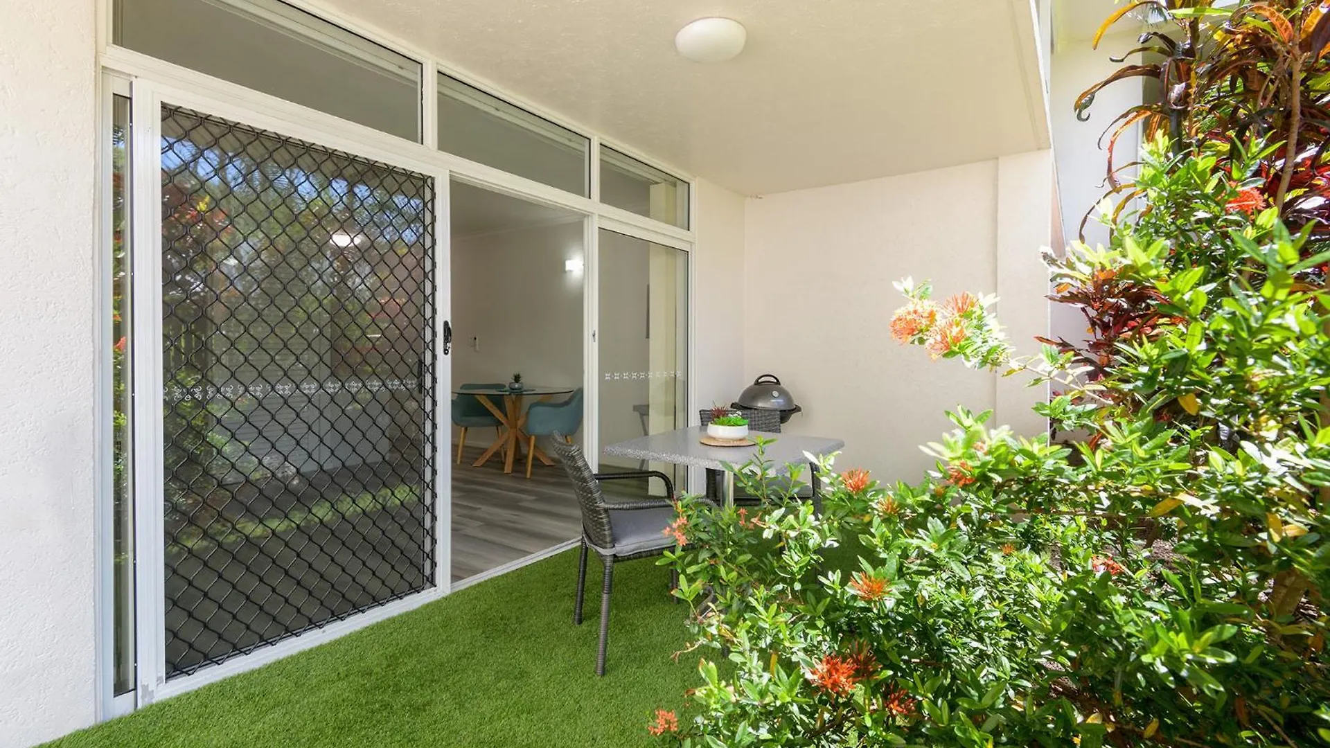 פורט דוגלאס 1 Bedroom @ Palm Villas #3 0*, פורט דוגלאס